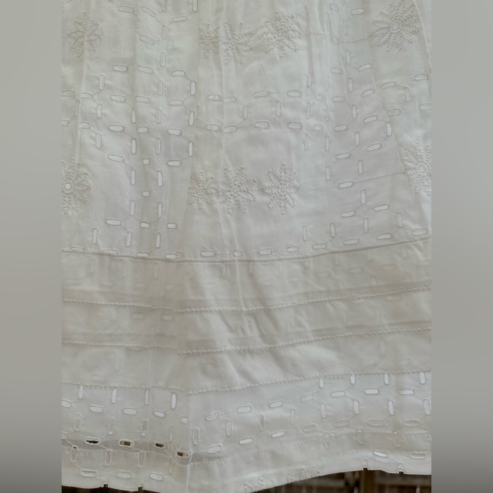Banana Republic NWOT Crochet Eyelet White Mini Skirt 100% Cotton size 12 - Picture 11 of 16
